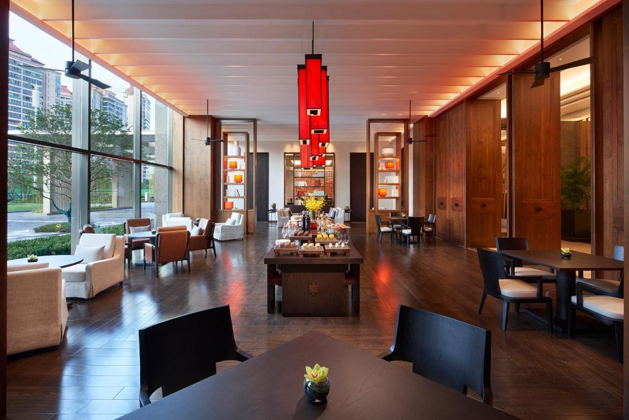 Отель Hyatt Regency Zhuzhou Экстерьер фото